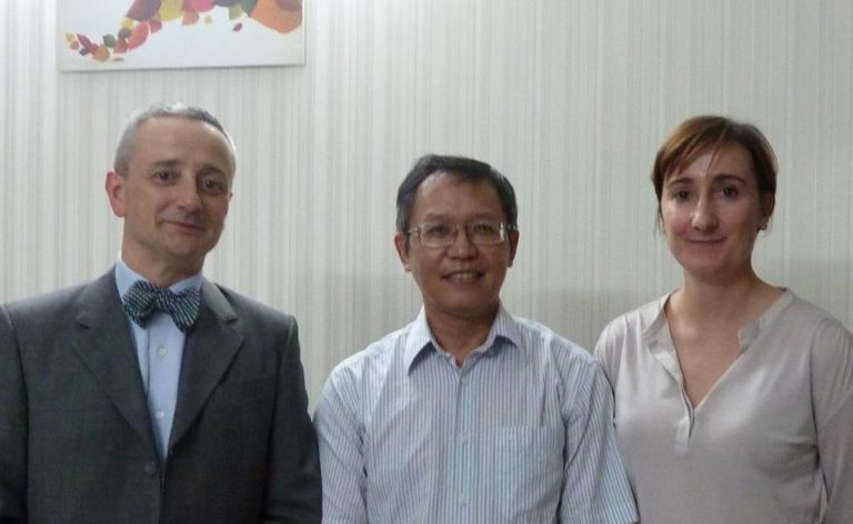 VN nói tước quốc tịch ông Hoàng là ‘đúng luật’ VN nói tước quốc tịch ông Hoàng là ‘đúng luật’