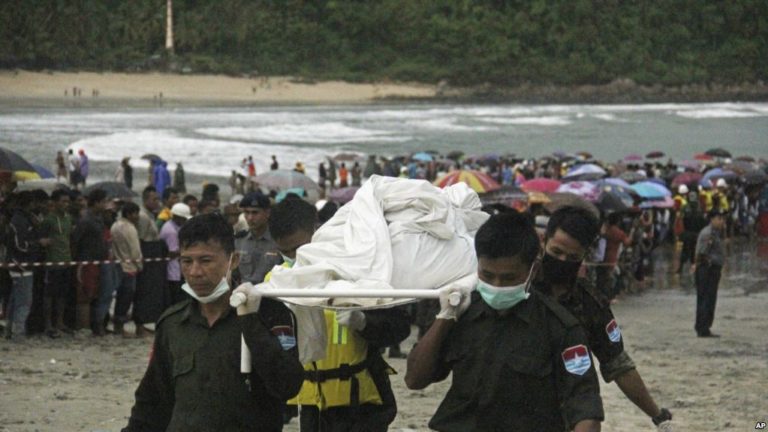 Myanmar: Tìm thấy 10 thi thể và mảnh vỡ máy bay quân sự gặp nạn