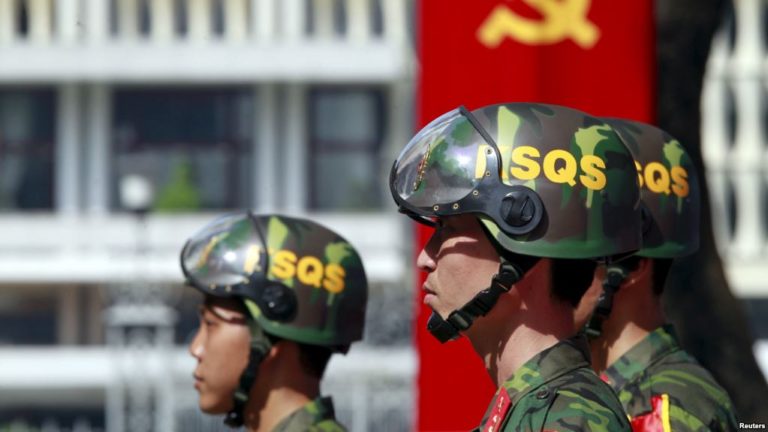 Đất Quốc phòng và các nhóm địa-tặc quân sự Đất Quốc phòng và các nhóm địa-tặc quân sự