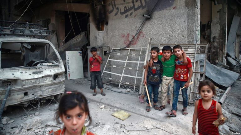 Quân đội Syria loan báo thực thi khu an toàn ở Đông Ghouta Quân đội Syria loan báo thực thi khu an toàn ở Đông Ghouta