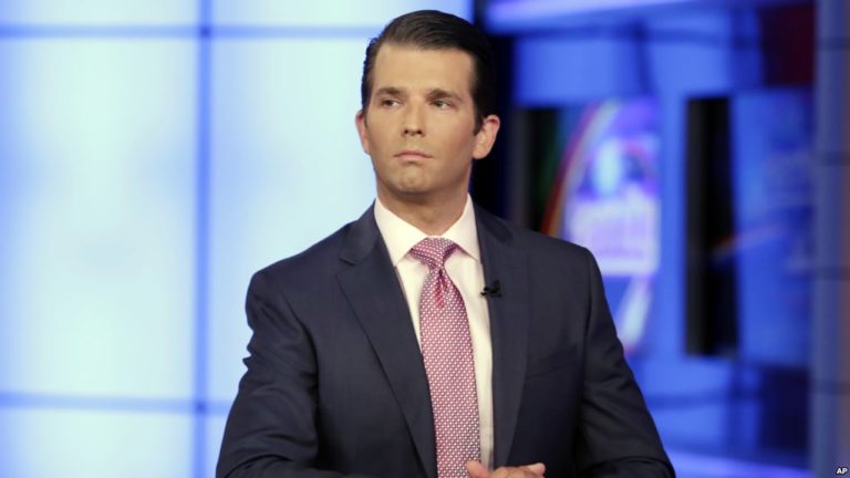 NBC News: Cựu nhân viên phản gián gốc Nga tham dự cuộc gặp với Trump Jr.