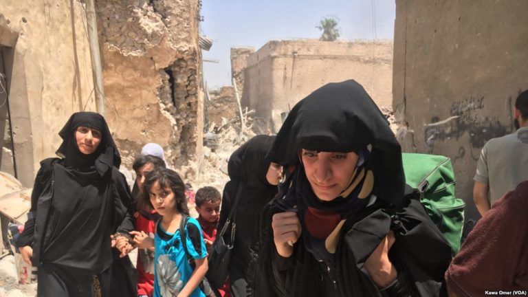 Thủ Tướng Iraq khen ngợi binh sĩ về chiến thắng lớn ở Mosul