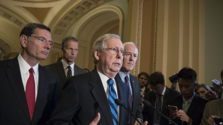 Nghị sĩ Cộng hòa hối thúc thông qua dự luật chăm sóc sức khỏe