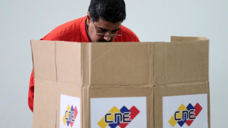 Venezuela : Quốc Hội Lập Hiến, cuộc bầu cử đề tang nền dân chủ