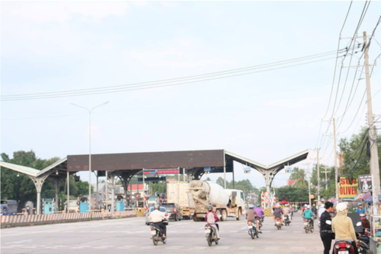 Sợ tiền lẻ BOT đường tránh Biên Hòa: Hỏa tốc… giảm phí!