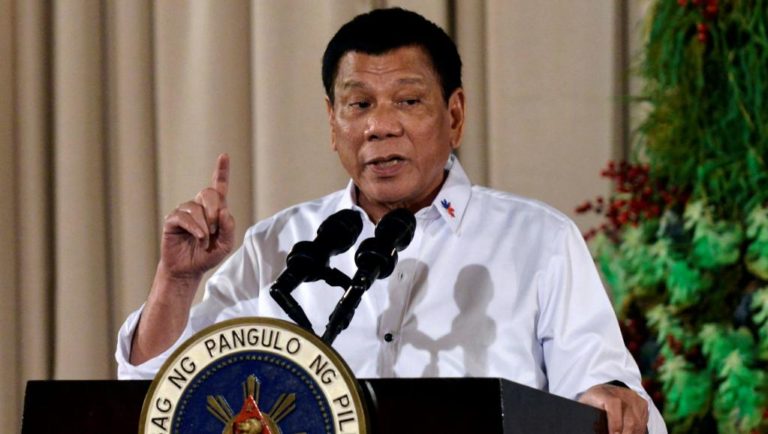 Philippines: Phải chăng Duterte đang nhường Biển Đông cho Trung Quốc ? Philippines: Phải chăng Duterte đang nhường Biển Đông cho Trung Quốc ?