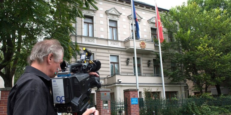 Phát ngôn viên Bộ Ngoại giao Đức nói: “Còn nhiều nhân viên sứ quán Việt Nam ở Berlin tham gia vụ bắt cóc Trịnh XuânThanh”