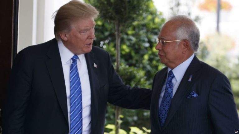 Trump cảnh báo hậu quả với Triều Tiên sẽ khôn lường Trump cảnh báo hậu quả với Triều Tiên sẽ khôn lường