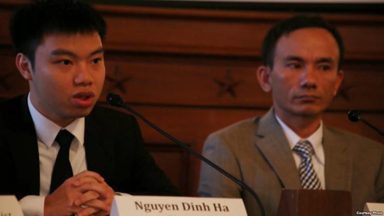 An ninh ‘sách nhiễu’ các nhà hoạt động ở Tp.HCM An ninh ‘sách nhiễu’ các nhà hoạt động ở Tp.HCM