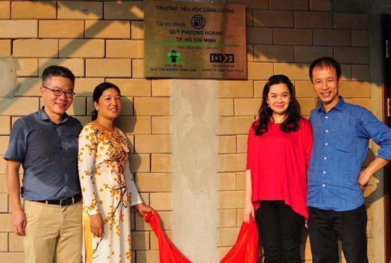 Con gái Nguyễn Tấn Dũng chi $300,000 làm từ thiện, gây tranh cãi