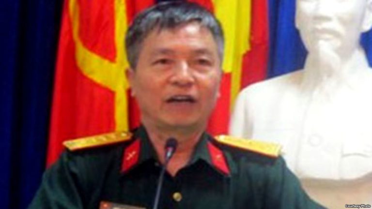 Đại tá Trần Đăng Thanh: “Đã ngu lại còn tỏ ra nguy hiểm”! Đại tá Trần Đăng Thanh: “Đã ngu lại còn tỏ ra nguy hiểm”!