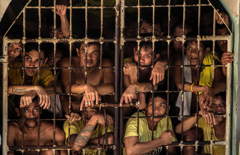 Nhà tù Philippines ‘địa ngục trần gian’