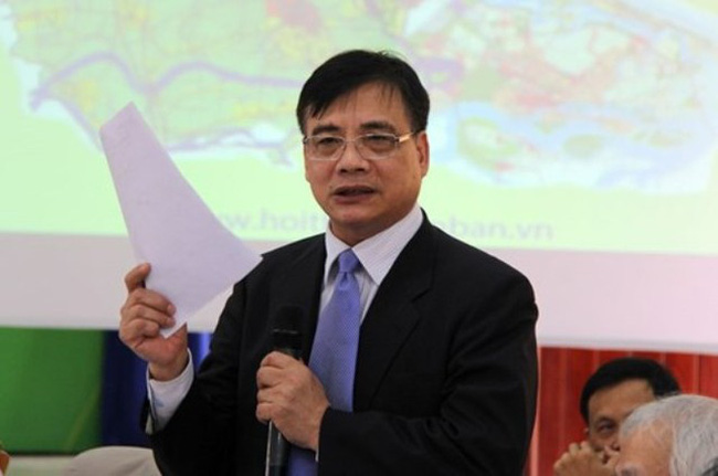 TS. Trần Đình Thiên: DNNN chính là lực lượng “đóng góp” nhiều nhất vào gánh nặng nợ quốc gia! TS. Trần Đình Thiên: DNNN chính là lực lượng “đóng góp” nhiều nhất vào gánh nặng nợ quốc gia!