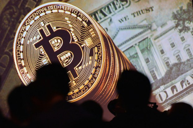 Từ chuyện cấm cửa Bitcoin nghĩ tới tương lai đảng Cộng sản Việt Nam Từ chuyện cấm cửa Bitcoin nghĩ tới tương lai đảng Cộng sản Việt Nam