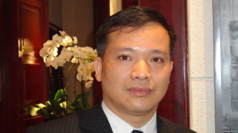 TỘI CỦA LS NGUYỄN VĂN ĐÀI VÀ HỘI ANH EM DÂN CHỦ: PHỔ BIẾN QUYỀN LÀM NGƯỜI