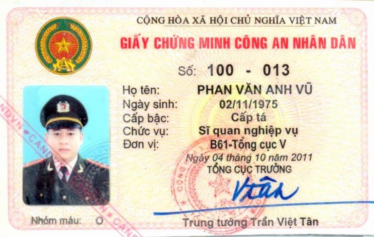 Vũ ´ nhôm ´ đã dùng sim điện thoại đánh lừa an ninh Việt Nam để trốn thoát ra sao? Vũ ´ nhôm ´ đã dùng sim điện thoại đánh lừa an ninh Việt Nam để trốn thoát ra sao?