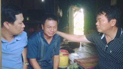 Những nạn nhân của Hiến và chính Hiến, là nạn nhân của sự tham tàn vô độ của những kẻ ăn trắng mặc trơn, sống trên máu và mồ hôi của người yếu thế. Những nạn nhân của Hiến và chính Hiến, là nạn nhân của sự tham tàn vô độ của những kẻ ăn trắng mặc trơn, sống trên máu và mồ hôi của người yếu thế.