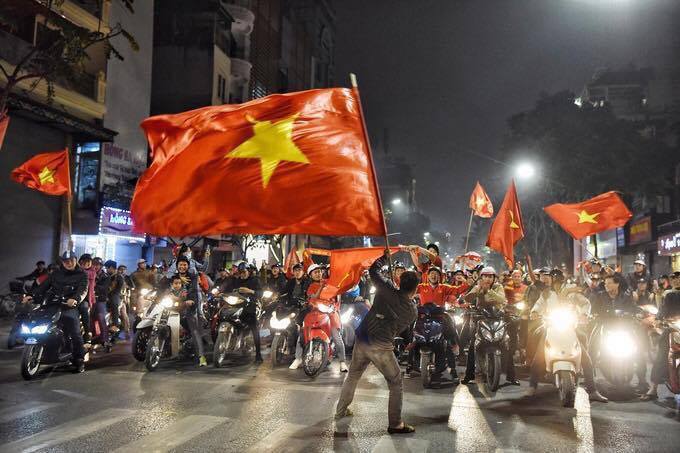MỘT DÂN TỘC VÔ PHÚC MỘT DÂN TỘC VÔ PHÚC
