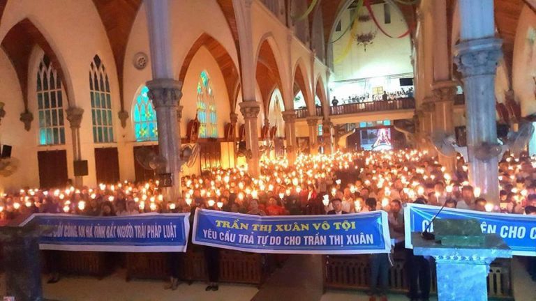 Hỡi Việt Nam, Tương Lai vẫy gọi…