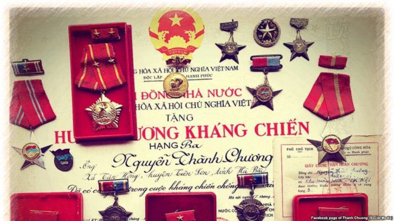 Một số trí thức Việt có cái nhìn ‘xét lại’ ngày 30/4 Một số trí thức Việt có cái nhìn ‘xét lại’ ngày 30/4