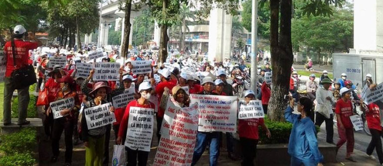 KHI KẺ CƯỚP KHOÁC ÁO ”CHÍNH QUYỀN NHÂN DÂN”