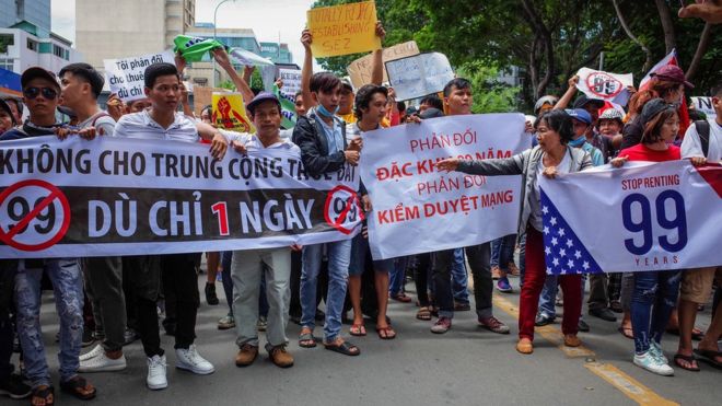 Ông Nguyễn Phú Trọng thừa nhận Việt Nam đã không lên tiếng về các sự cố ở Biển Đông vì tế nhị