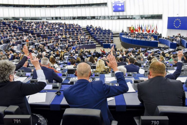Nghị viện EU cảnh báo Azerbaijan: Không cải thiện nhân quyền, không phê chuẩn hiệp định mới Nghị viện EU cảnh báo Azerbaijan: Không cải thiện nhân quyền, không phê chuẩn hiệp định mới