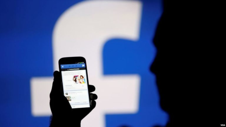 Facebook chặn 652 trang tuyên truyền xuyên tạc xuất xứ từ Iran, Nga Facebook chặn 652 trang tuyên truyền xuyên tạc xuất xứ từ Iran, Nga