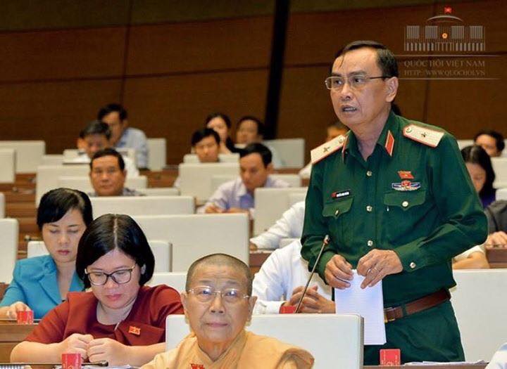 ĐIỂM TIN VÀ BÌNH LOẠN (Ngày 28/10/2018)