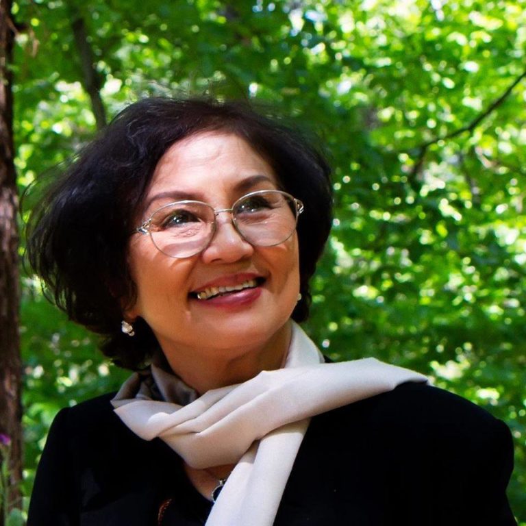 Nghệ sĩ Kim Chi tuyên bố ra khỏi đảng