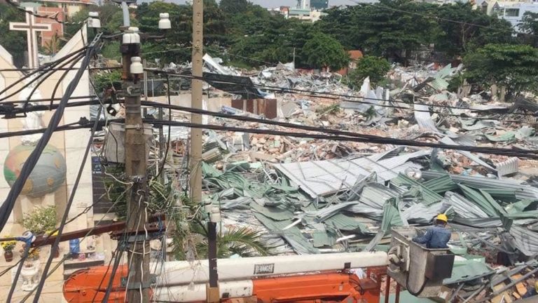 Đấy là hình ảnh của bạo quyền không phải của một chính quyền với dân