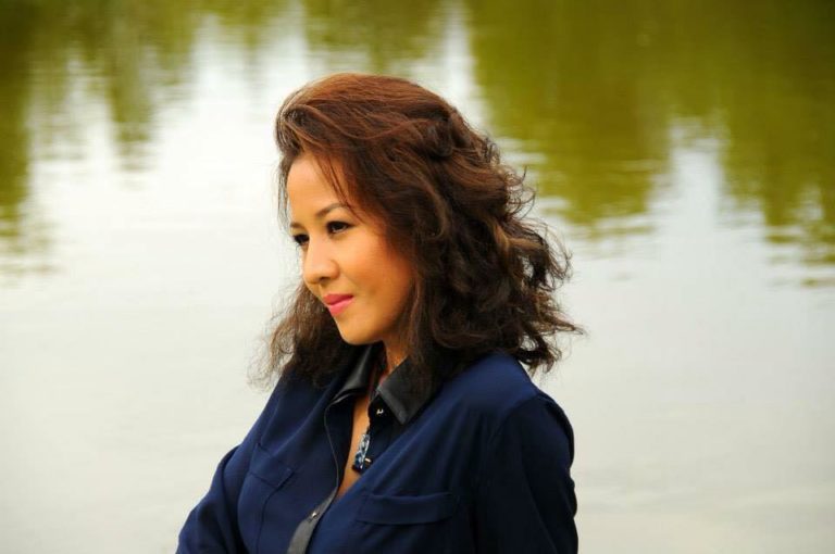 TẠ TÌNH