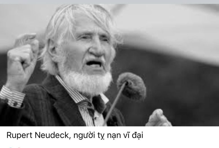 Rupert Neudeck – Người tỵ nạn vĩ đại, Người không chịu hèn. Rupert Neudeck – Người tỵ nạn vĩ đại, Người không chịu hèn.