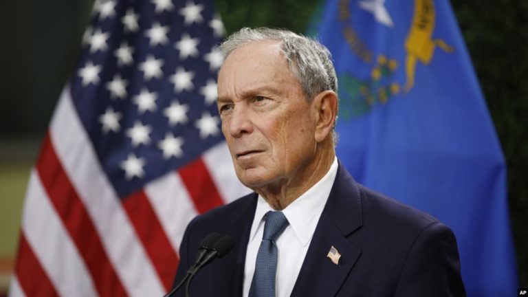 Tỷ phú Bloomberg ‘không quyên góp bầu cử, không nhận lương tổng thống’ Tỷ phú Bloomberg ‘không quyên góp bầu cử, không nhận lương tổng thống’