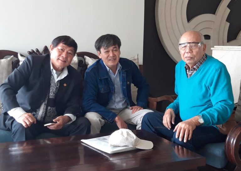 MỘT TIẾNG NÓI ĐÚNG LÚC : HỘI THẢO ĐÀ NẴNG LÀ THÀNH QUẢ CỦA SINH HOẠT XÃ HỘI BÌNH THƯỜNG CÓ SỰ ĐÓNG GÓP CỦA NHIỀU NGƯỜI, NHỮNG TẤM LÒNG NHIỆT TÌNH VỚI NỀN VĂN HÓA NƯỚC NHÀ… MỘT TIẾNG NÓI ĐÚNG LÚC : HỘI THẢO ĐÀ NẴNG LÀ THÀNH QUẢ CỦA SINH HOẠT XÃ HỘI BÌNH THƯỜNG CÓ SỰ ĐÓNG GÓP CỦA NHIỀU NGƯỜI, NHỮNG TẤM LÒNG NHIỆT TÌNH VỚI NỀN VĂN HÓA NƯỚC NHÀ…