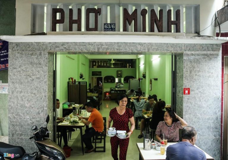 PHỞ MINH.