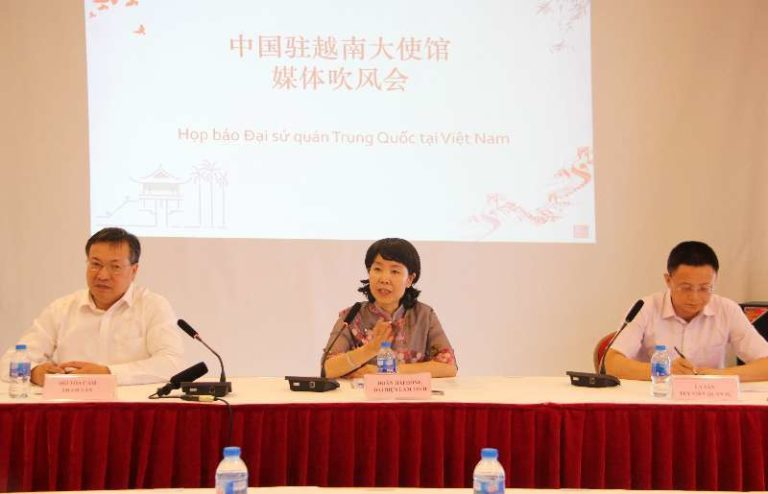 Đại diện Trung Quốc: Bắc Kinh coi căng thẳng Biển Đông là vấn đề nhỏ, Hà Nội coi là vấn đề lớn