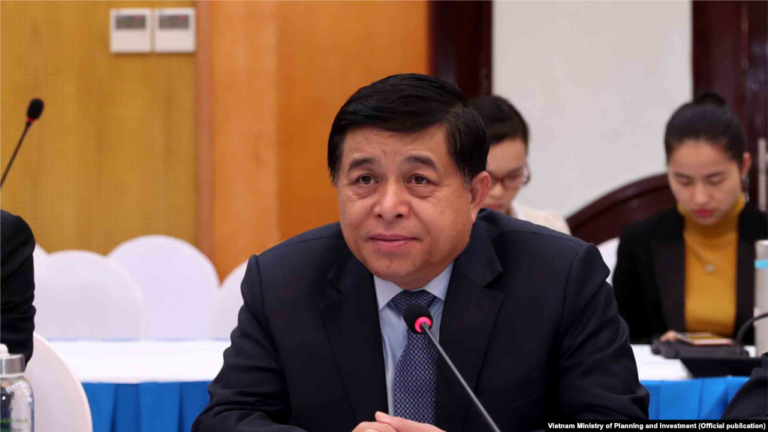Ông Thuấn, ông Dũng chỉ mới là tep riu thôi Ông Thuấn, ông Dũng chỉ mới là tep riu thôi