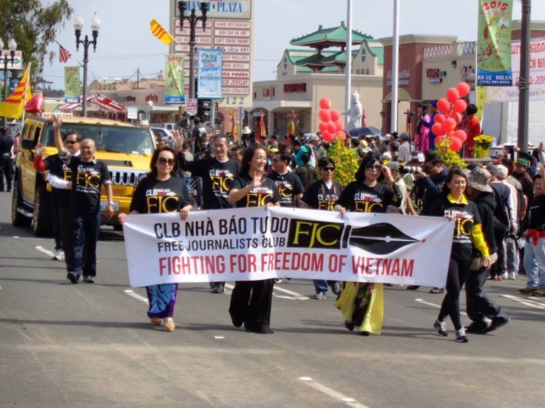 Prominent Vietnamese Blogger Freed But Forced Into Exile