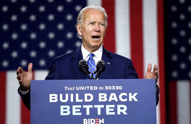 250 quan chức và lãnh đạo người Mỹ gốc Á công bố ủng hộ ông Biden