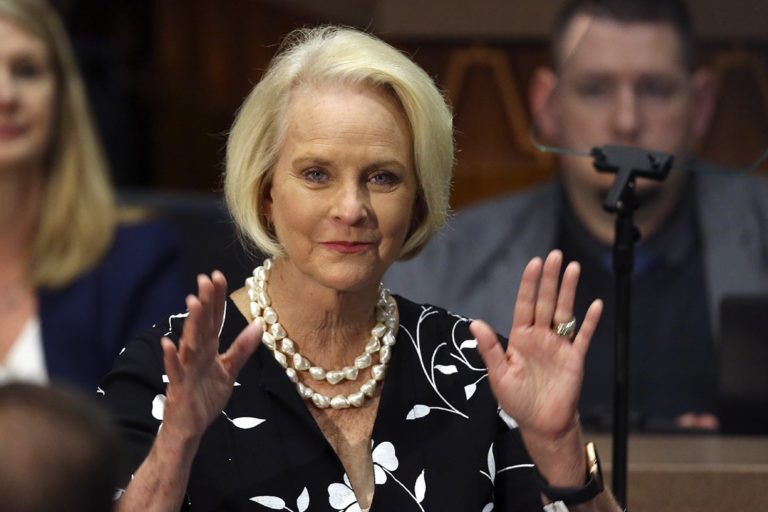 Cindy McCain bày tỏ lòng cảm kích với Biden