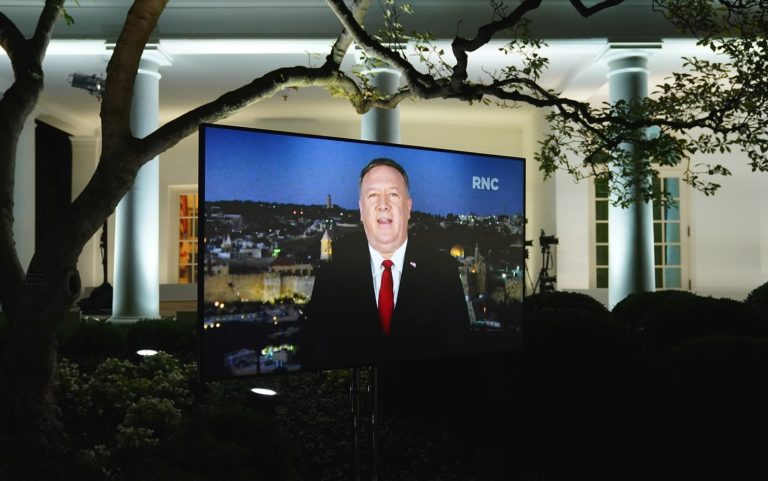 Bài phát biểu mờ ám của Pompeo về chính sách đối ngoại trống rỗng của Trump