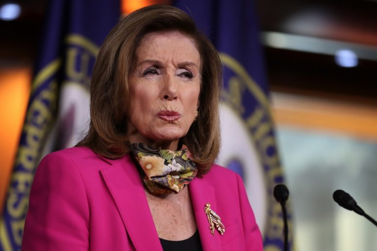Pelosi công bố cải cách Chống Tham Nhũng dựa theo Watergate – phù hợp cho thời Trump Pelosi công bố cải cách Chống Tham Nhũng dựa theo Watergate – phù hợp cho thời Trump