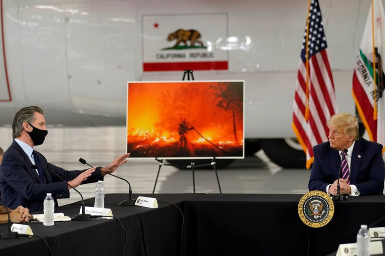 Newsom nói với Trump trong cuộc họp về tình hình cháy rừng: “Biến đổi khí hậu là sự thật”