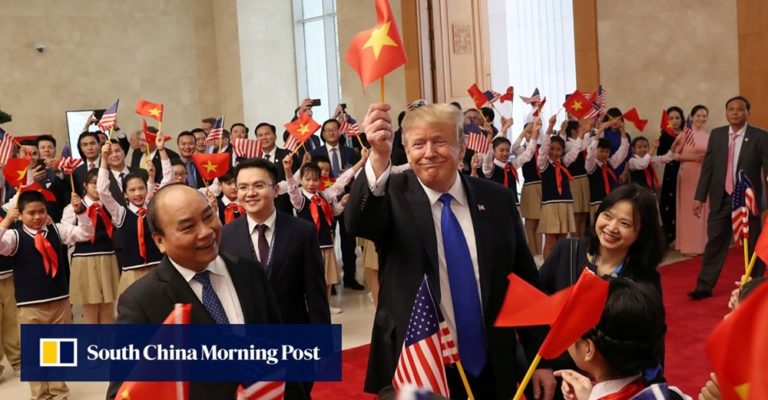 KÍNH GỞI ÔNG TƯ BÀ NĂM KÍNH GỞI ÔNG TƯ BÀ NĂM