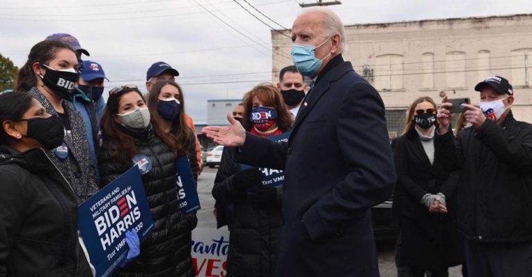 Làm thế nào Biden có thể tạo ra những việc làm tốt