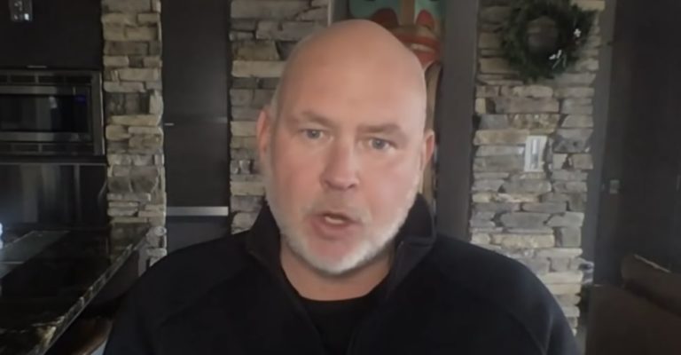 “STEVE SCHMIDT, CHIẾN LƯỢC GIA LÂU NĂM CỦA ĐẢNG CỘNG HÒA, VỪA THÔNG BÁO LÀ ÔNG ĐANG ĐỔI SANG ĐẢNG DÂN CHỦ”