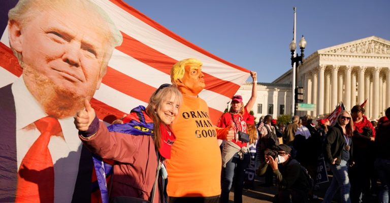 “NHỮNG SỰ THẤT BẠI VỀ PHÁP LÝ CỦA TRUMP ĐẾN THẬT NHANH VÀ TRÀN ĐẦY TỨC GIẬN” “NHỮNG SỰ THẤT BẠI VỀ PHÁP LÝ CỦA TRUMP ĐẾN THẬT NHANH VÀ TRÀN ĐẦY TỨC GIẬN”