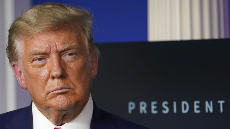 Trump có thể phạm luật vì áp lực ‘sửa đổi’ kết quả bầu cử ở Georgia Trump có thể phạm luật vì áp lực ‘sửa đổi’ kết quả bầu cử ở Georgia