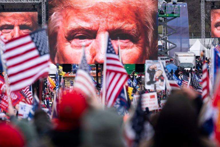 Những ngày cuối cùng của Donald Trump Những ngày cuối cùng của Donald Trump